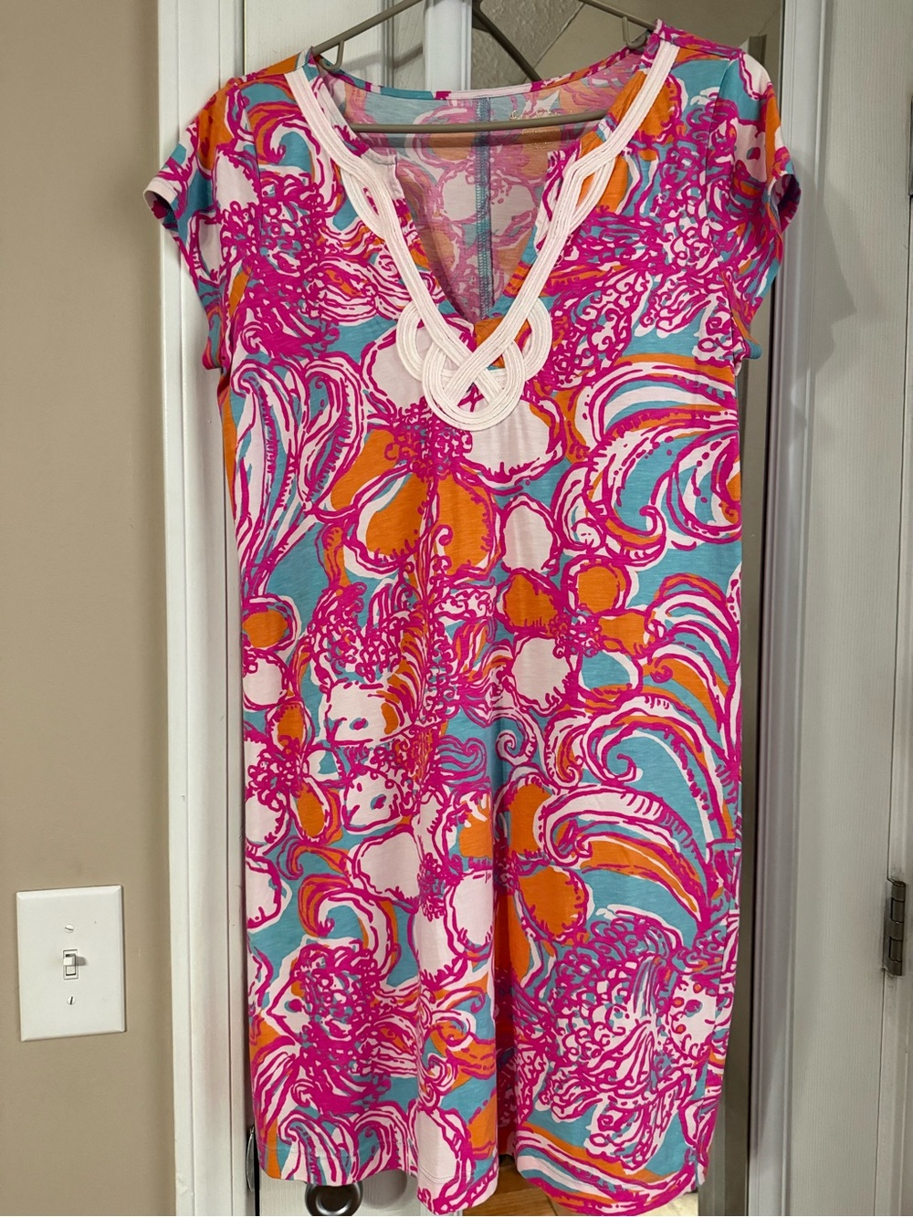 Lilly Pulitzer Size Medium Dress — Pink, Turquoise & Orange Floral